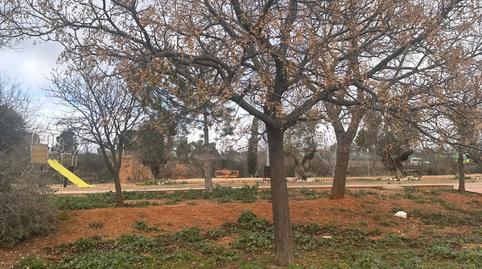 Foto 2 de Casa adosada en venta en Calle Fuenterrobles, 58, Requena, Valencia