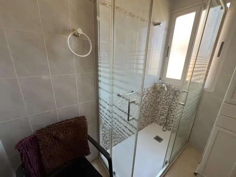 Bany de Pis en venda en Madrid amb Aire condicionat, Calefacció i Terrassa