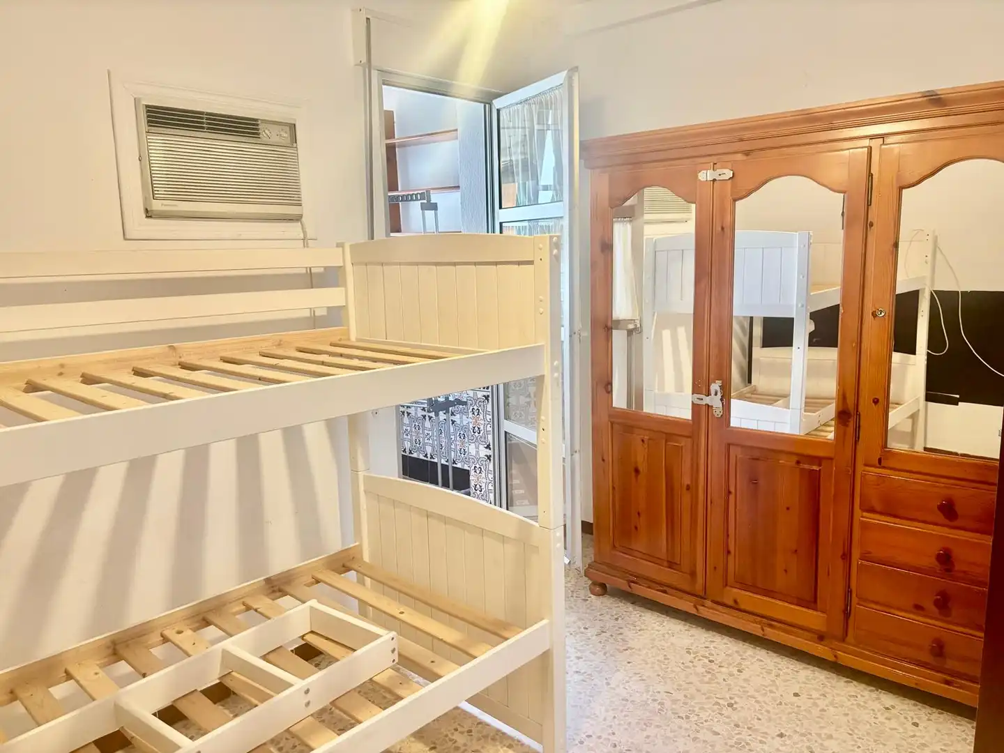 Casa adosada en venta en Calle San Hermenegildo, San Julián