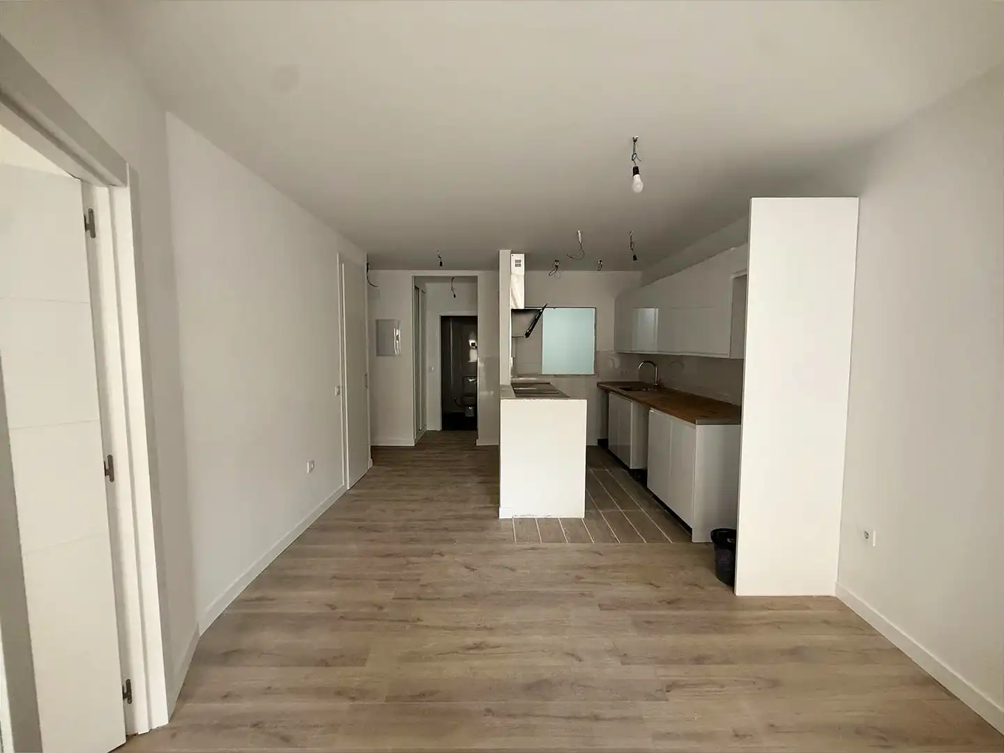 Cocina de Piso en venta en Valdelaguna con Parquet
