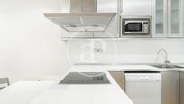 Kitchen of Flat to rent in  Barcelona Capital  with Air Conditioner