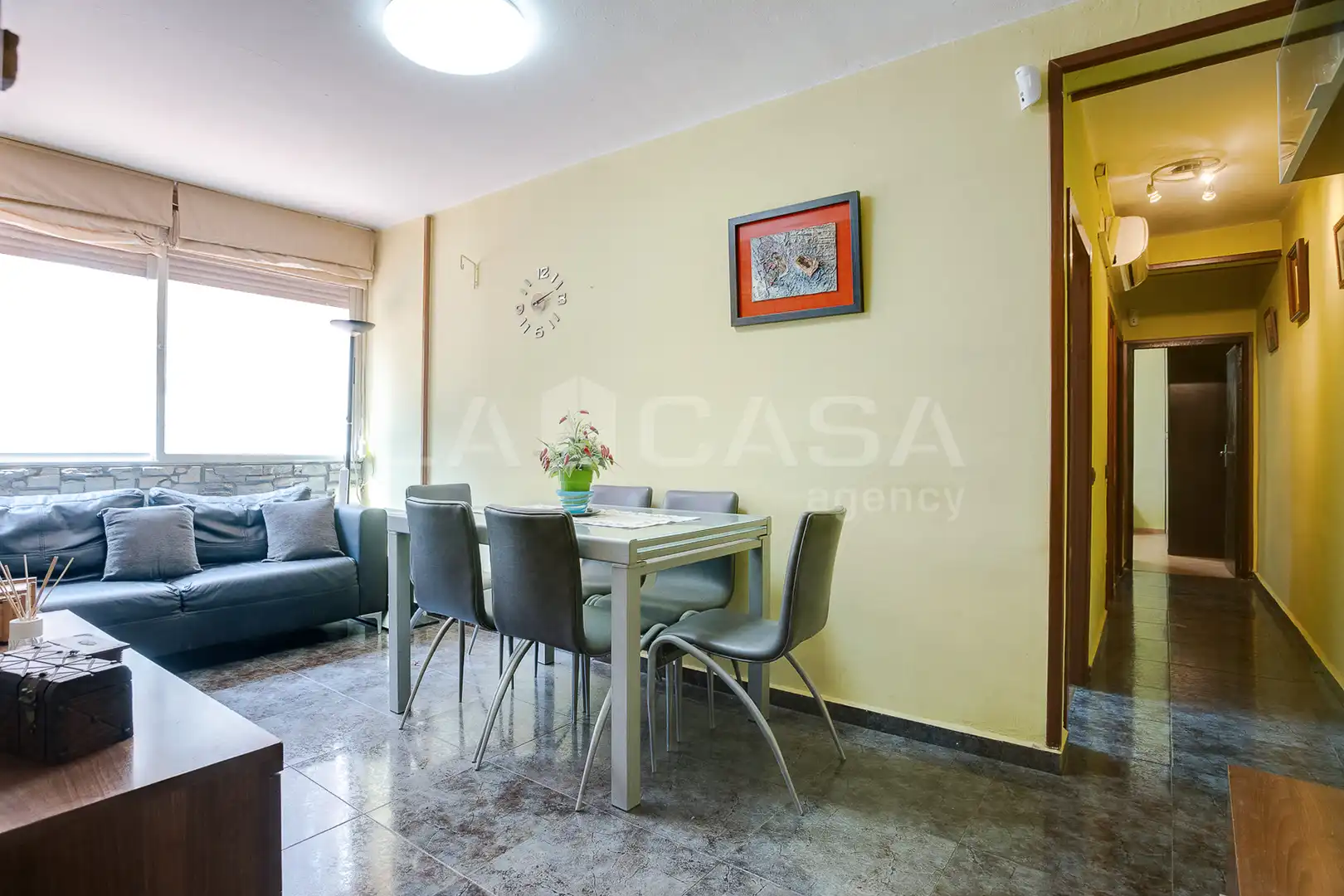 Habitación de Piso en venta en Cornellà de Llobregat con Terraza