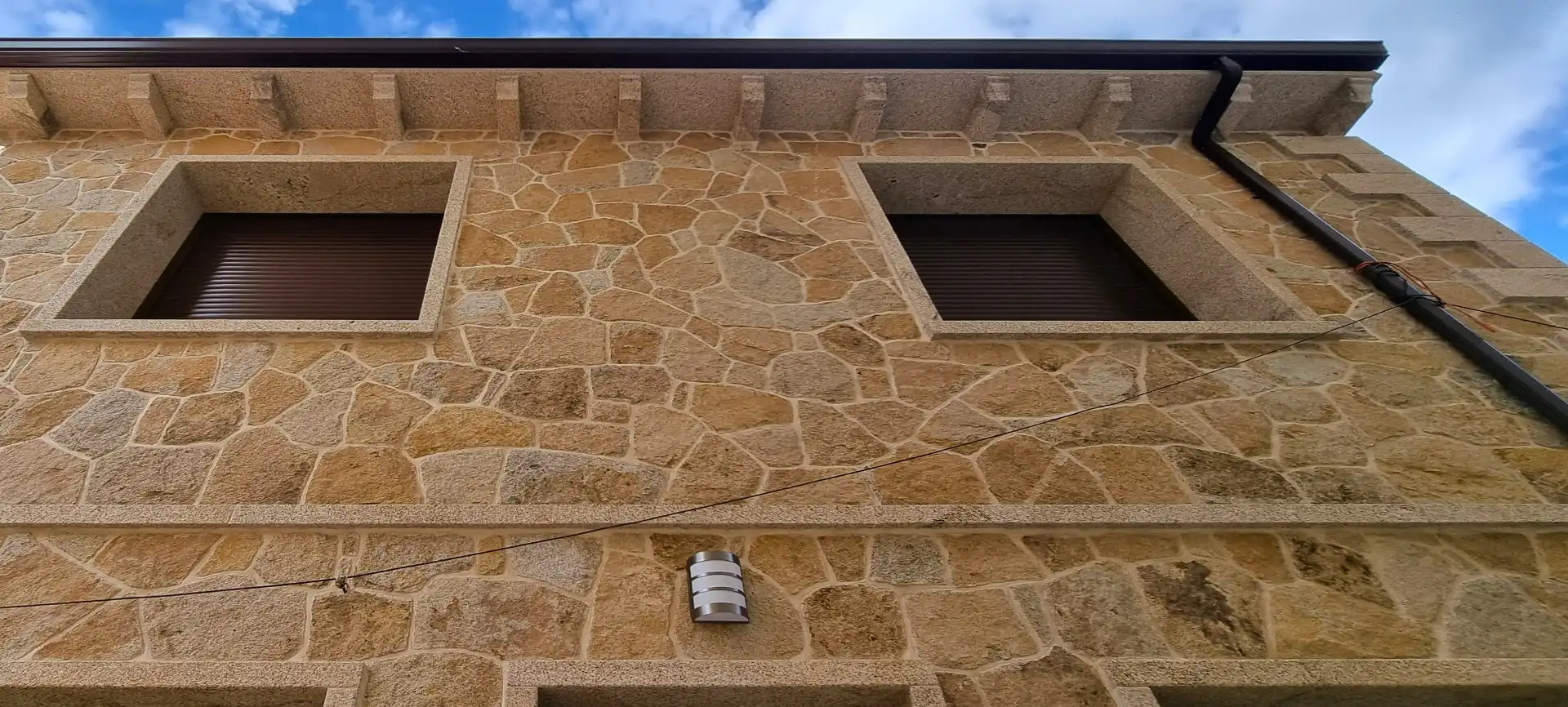 Vista exterior de Casa adosada de alquiler en Guadalix de la Sierra con Calefacción, Trastero y Horno