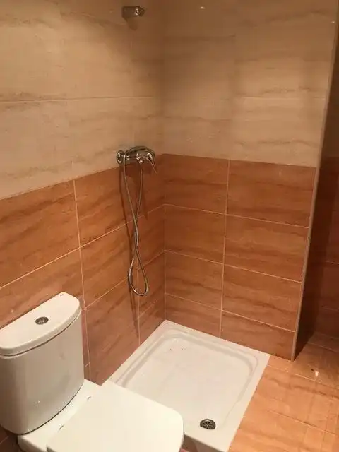 Geschaftsraum zum Verkauf in Valgañón