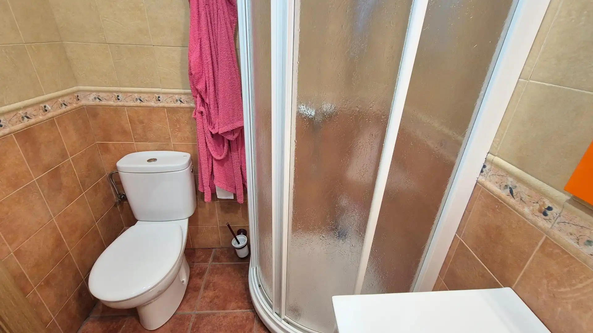 Bathroom of Houses for sale in San Esteban de la Sierra