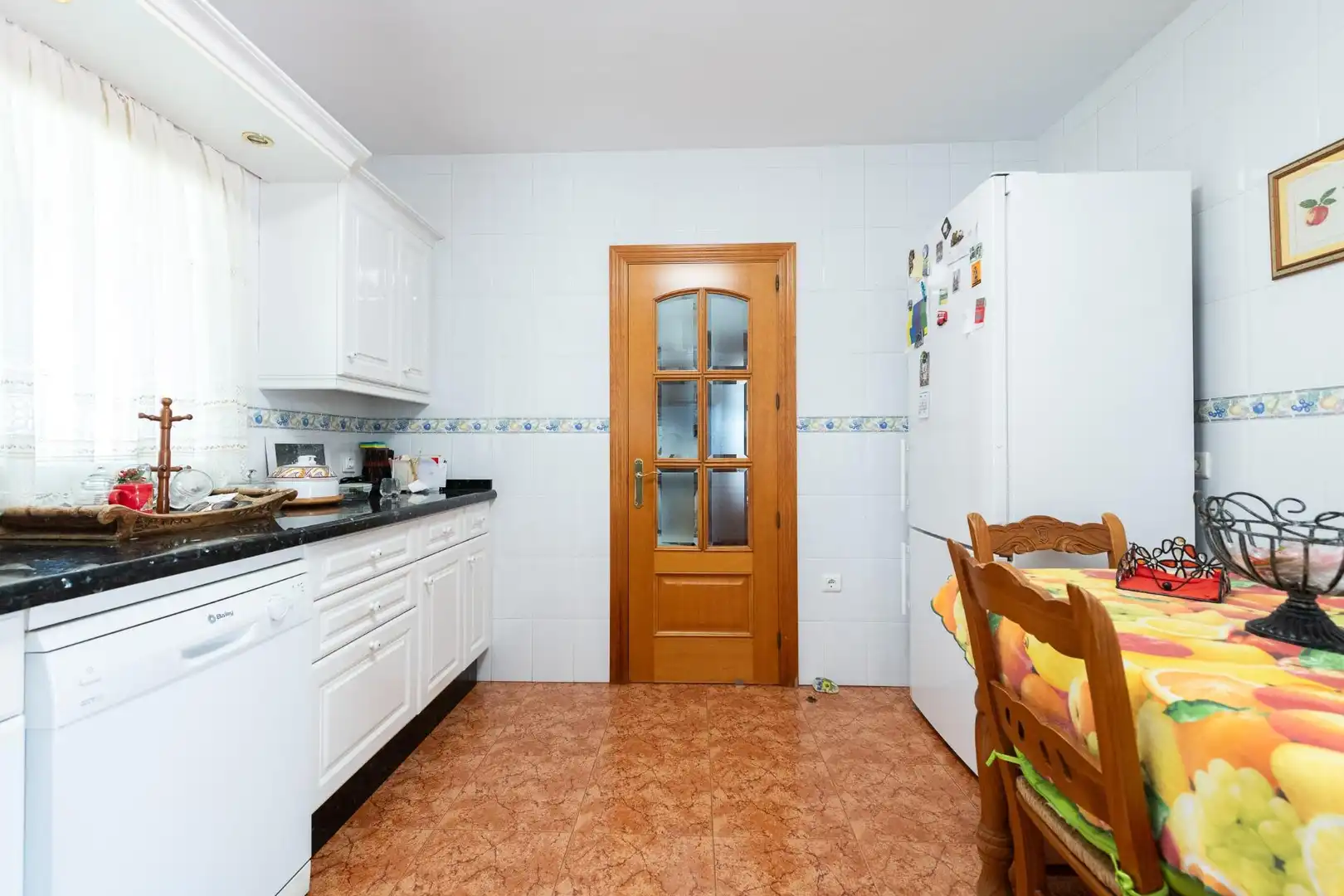 Cocina de Casa o chalet en venta en Alhaurín de la Torre con Aire acondicionado, Jardín privado y Terraza