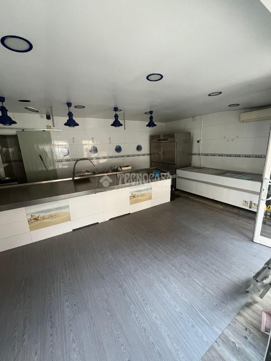 Kitchen of Premises for sale in  Barcelona Capital