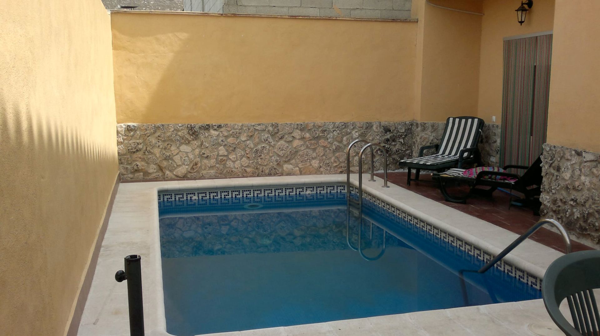 Swimming pool of House or chalet for sale in Casas de Juan Núñez  with Heating, Swimming Pool and Furnished
