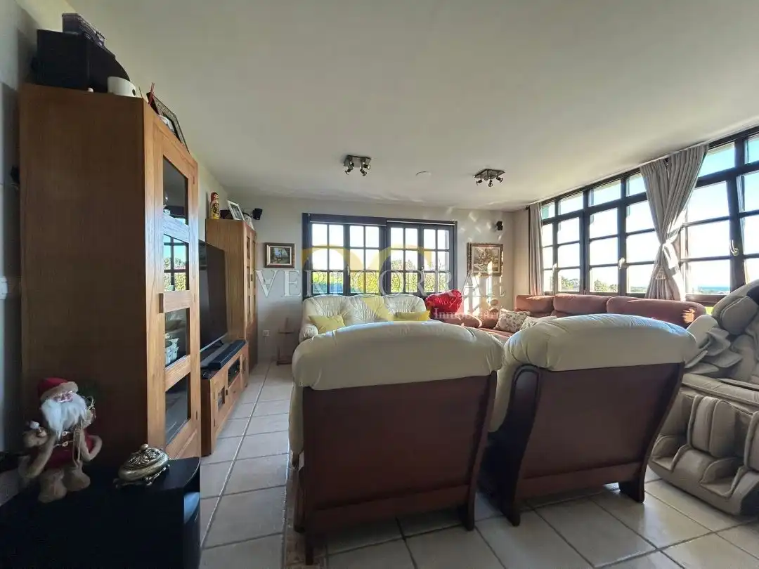 Sala de estar de Casa o chalet en venta en Llanes con Calefacción, Jardín privado y Terraza