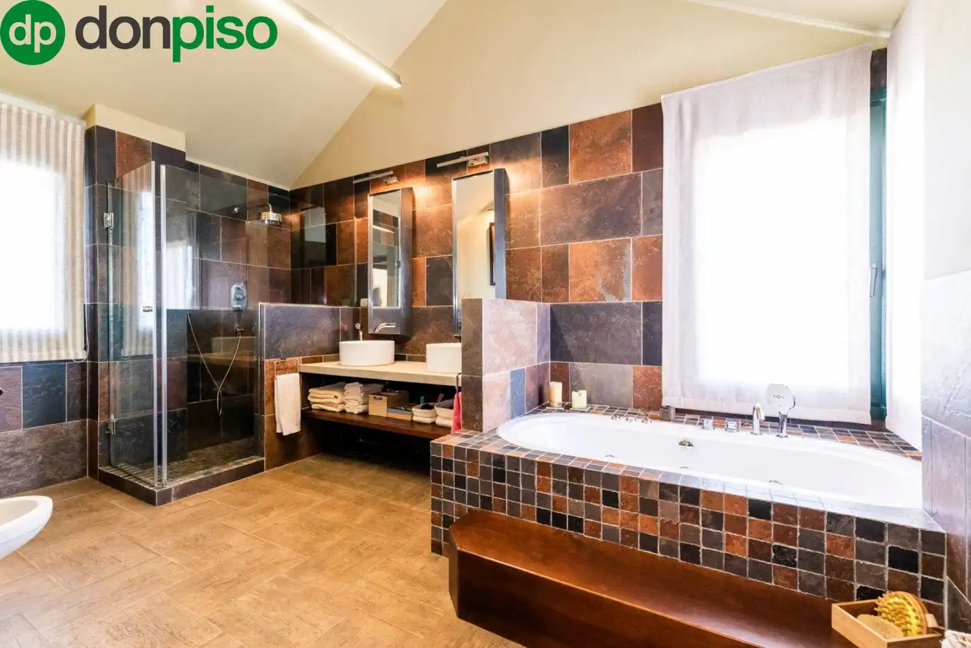 Baño de Casa o chalet en venta en Albolote con Jardín privado, Terraza y Trastero