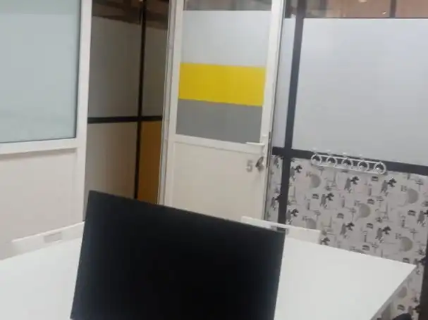 Büro zur Miete in Ibi mit Klimaanlage, Möbliert und Internet