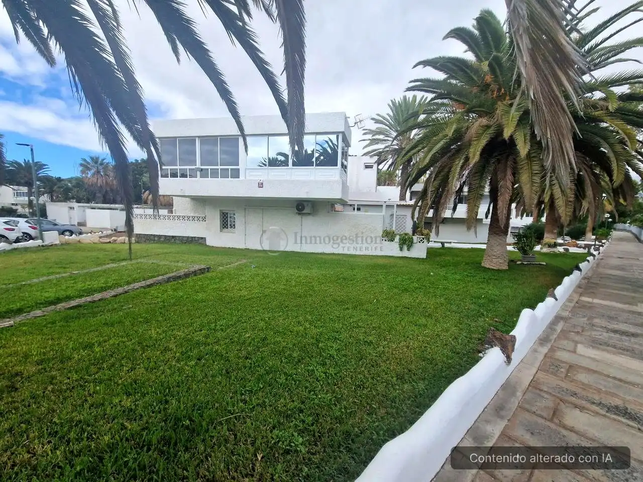 Vista exterior de Planta baja de alquiler en Arona con Aire acondicionado, Terraza y Amueblado