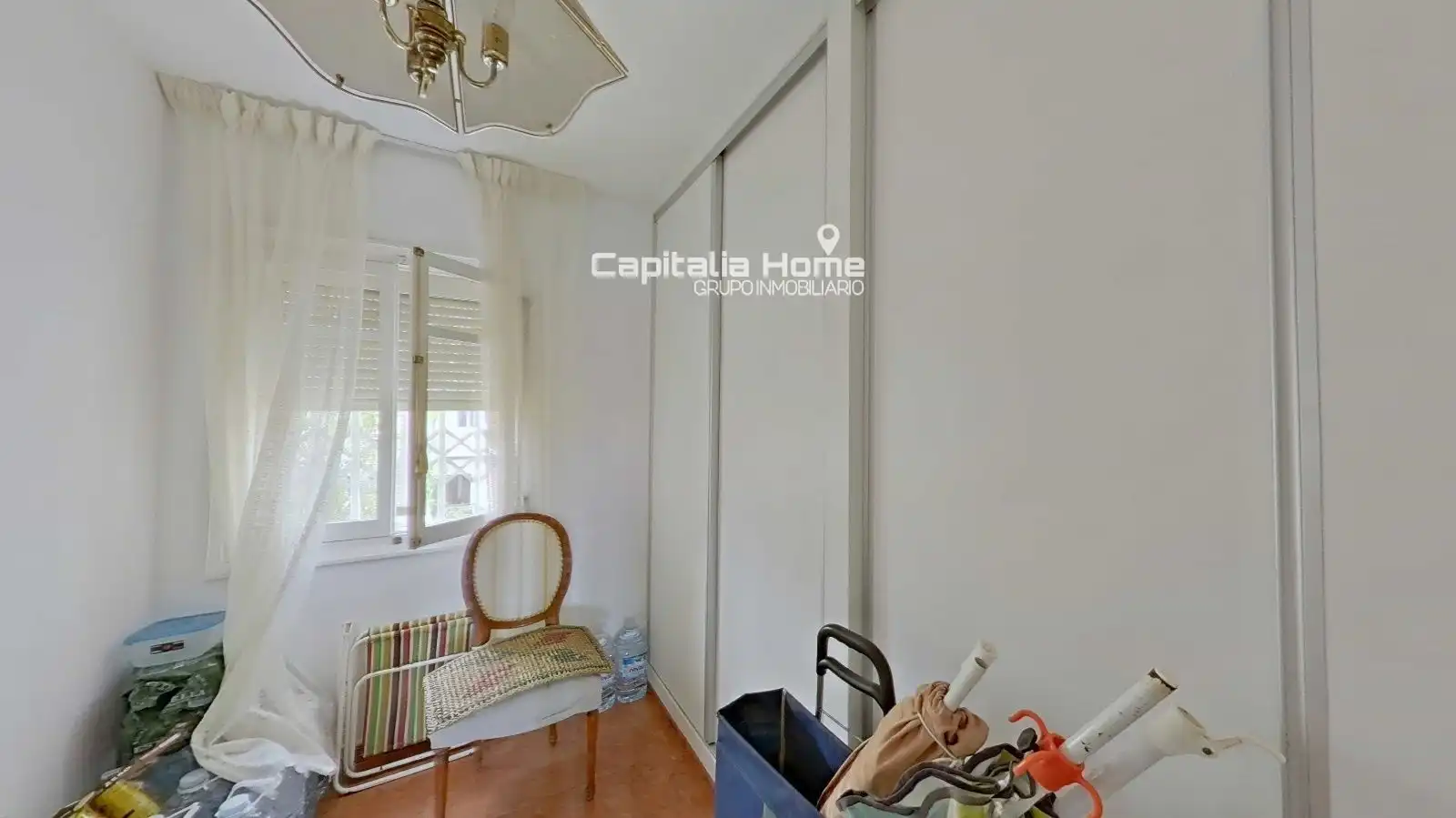 Habitación de Piso en venta en Alicante / Alacant con Aire acondicionado, Calefacción y Amueblado