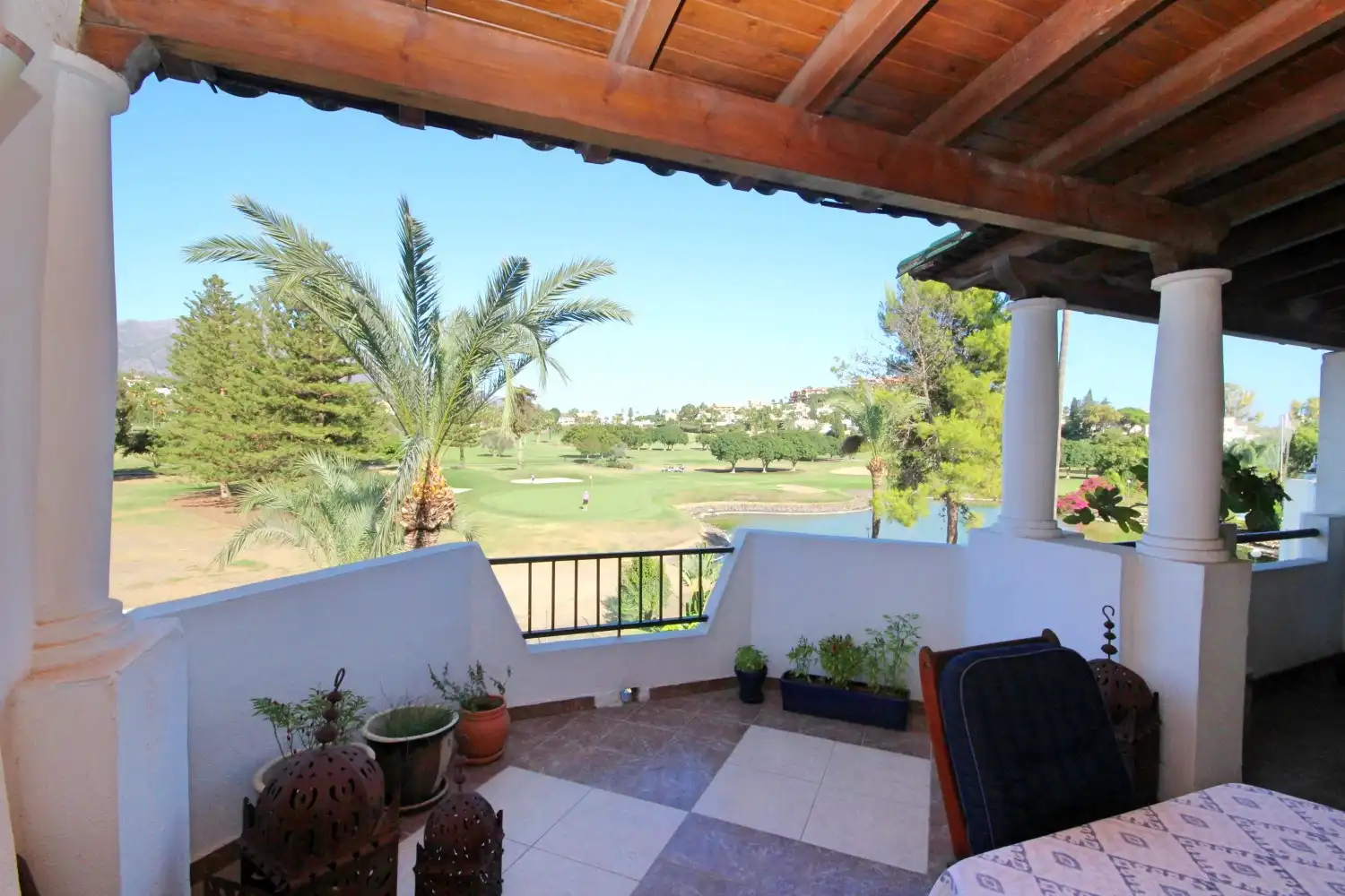Casa amb piscina en venda a Nueva Andalucía, imagen 4