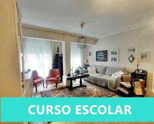 Sala d'estar de Pis de lloguer en Santander amb Calefacció, Moblat i Forn