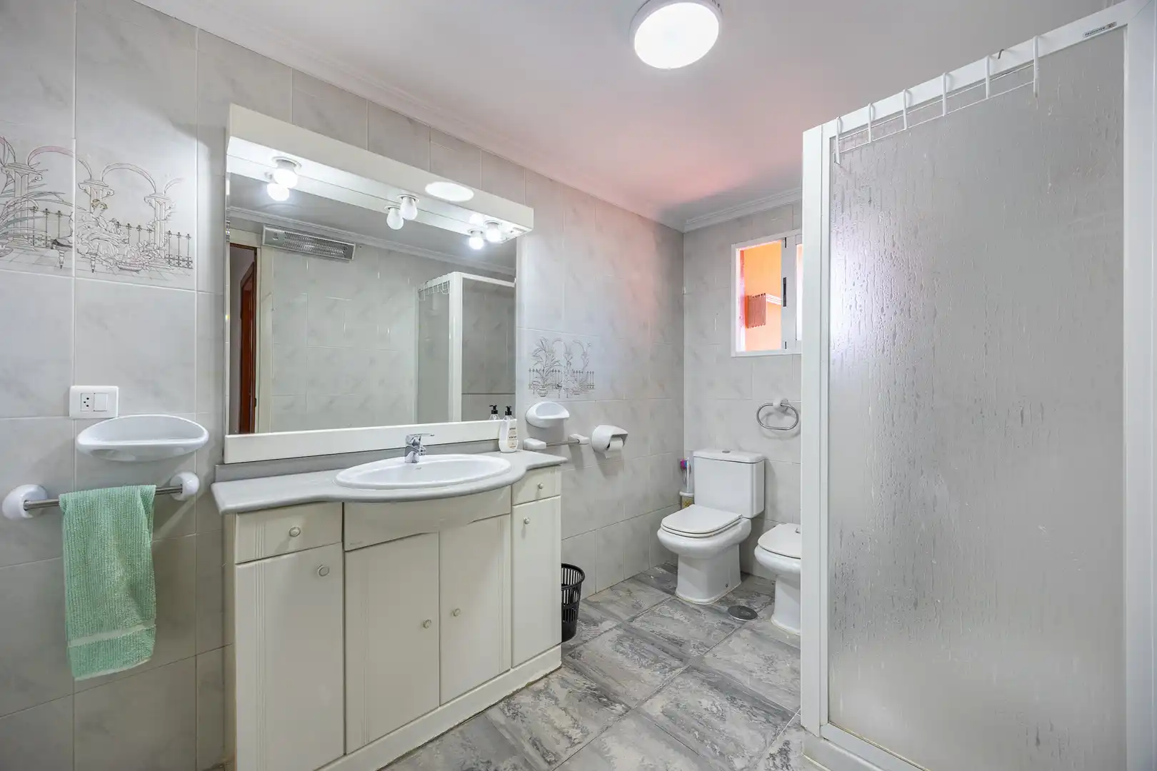 Baño de Ático en venta en Benidorm con Amueblado