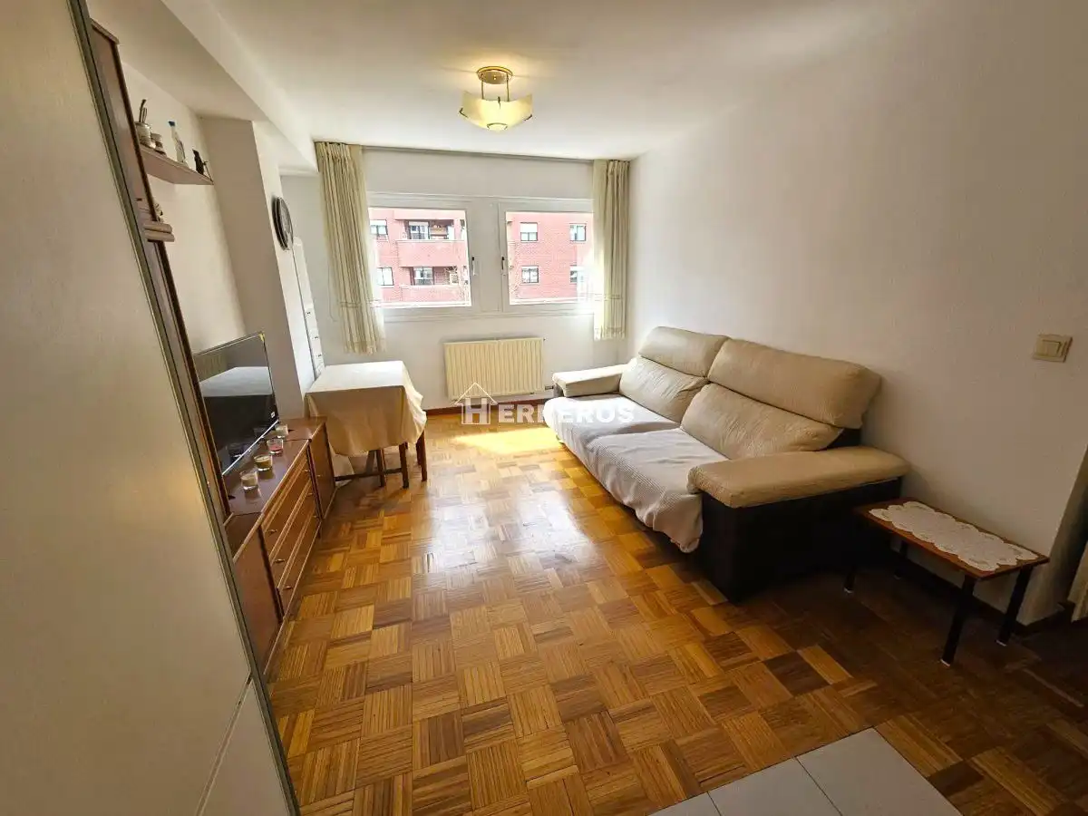 Sala d'estar de Apartament en venda en San Adrián 