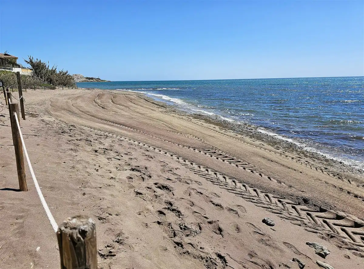 Casa o xalet en venda a Calle Playa del Chaparral, 19, El Faro de Calaburra - Chaparral