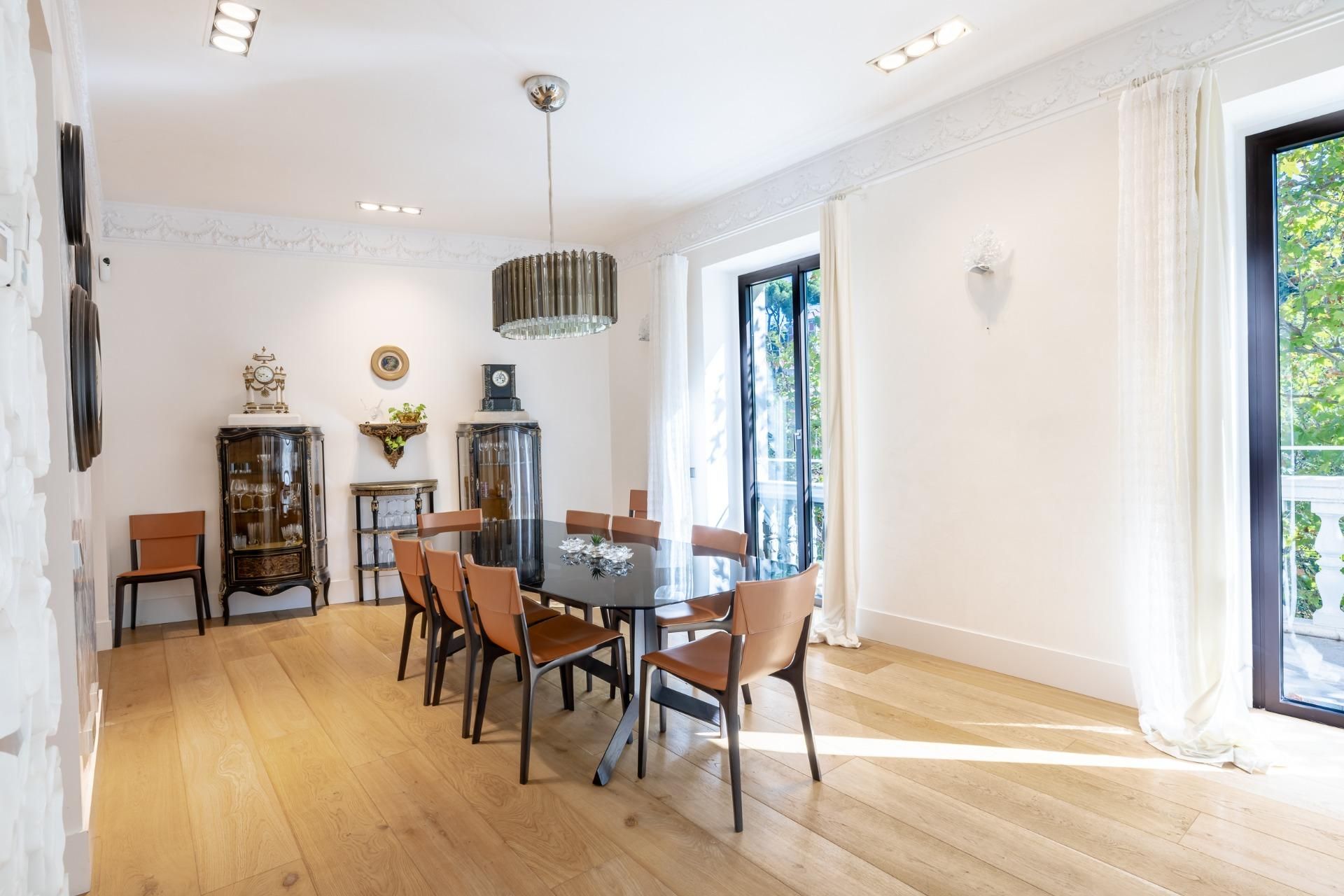 Dining room of Flat to rent in  Madrid Capital  with Air Conditioner, Heating and Storage room