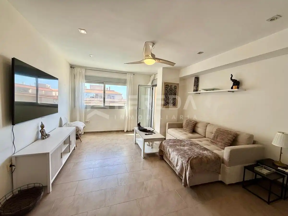 Living room of Flat for sale in Roquetas de Mar  with Private garden, Terrace and Community pool