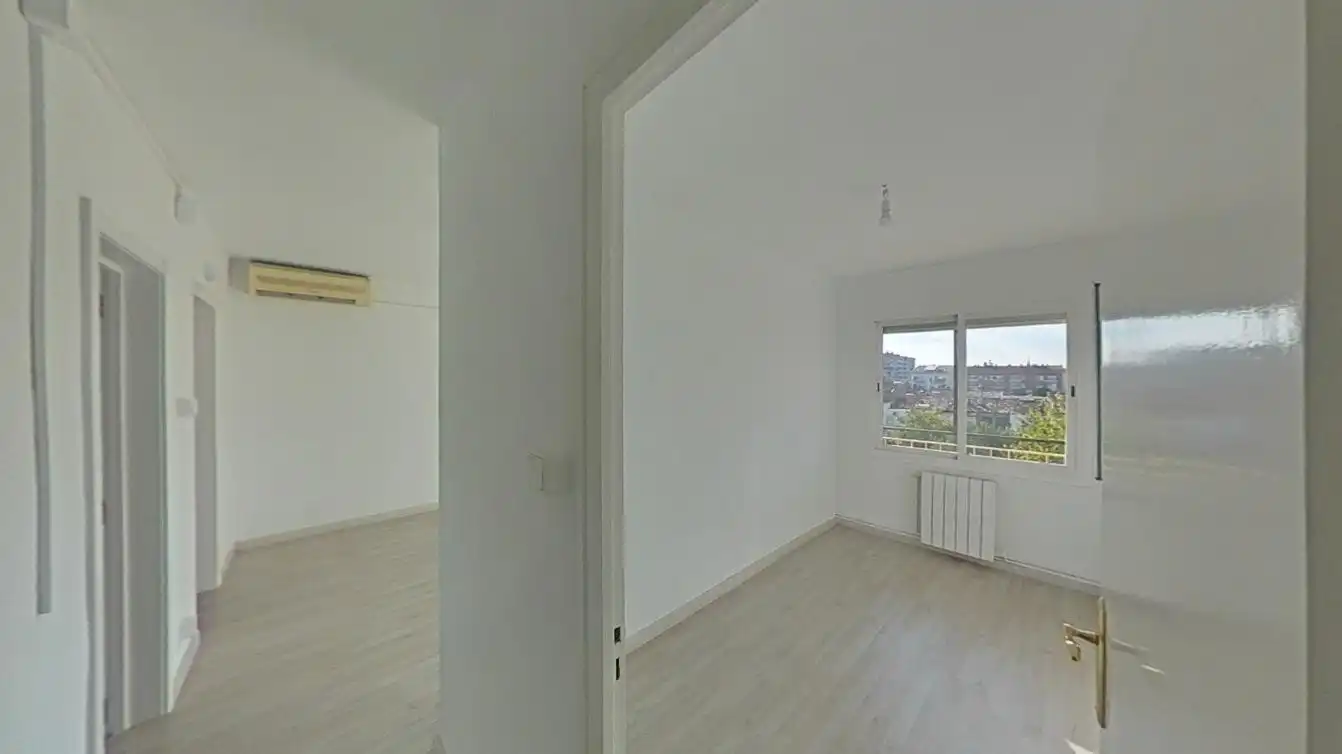 Bedroom of Flat for sale in Sabadell  with Heating