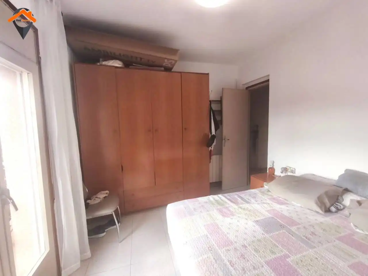 Dormitori de Pis en venda en Creu de Barberà - Sector Sud