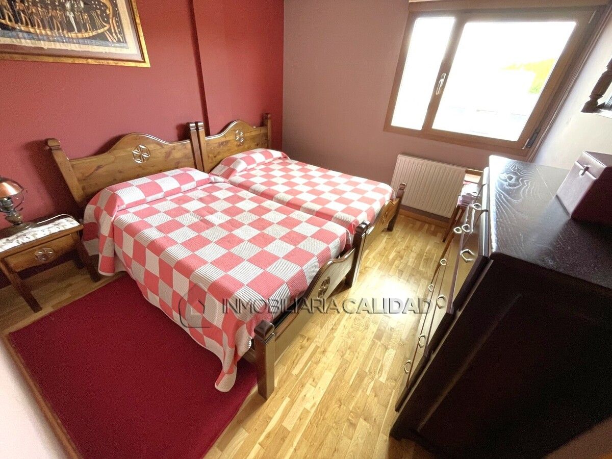 Bedroom of Flat for sale in Burgos Capital  with Heating and Storage room