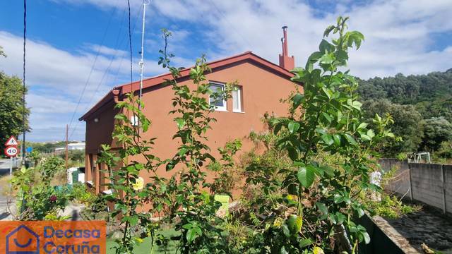 Casa-chalet en Venta en Vilaboa Sur