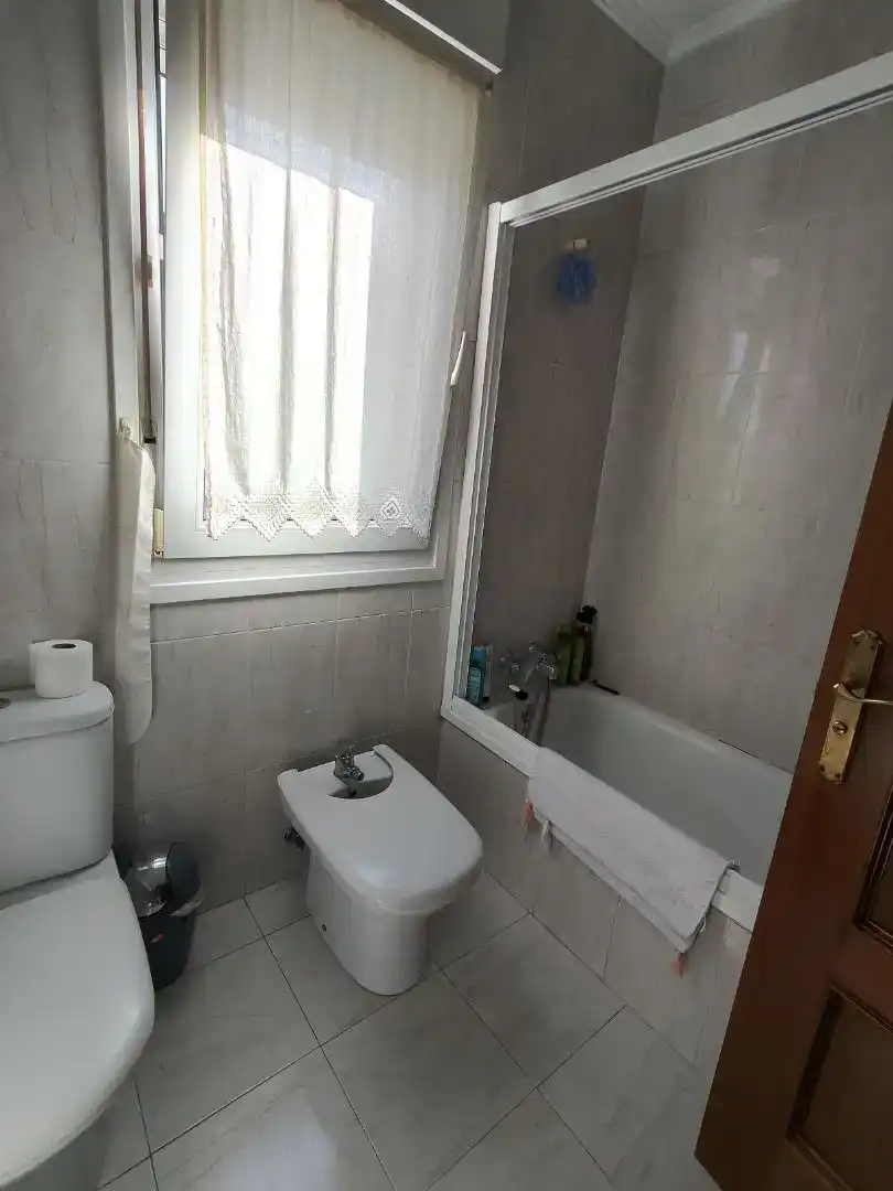 Baño de Casa o chalet en venta en Castro-Urdiales con Balcón