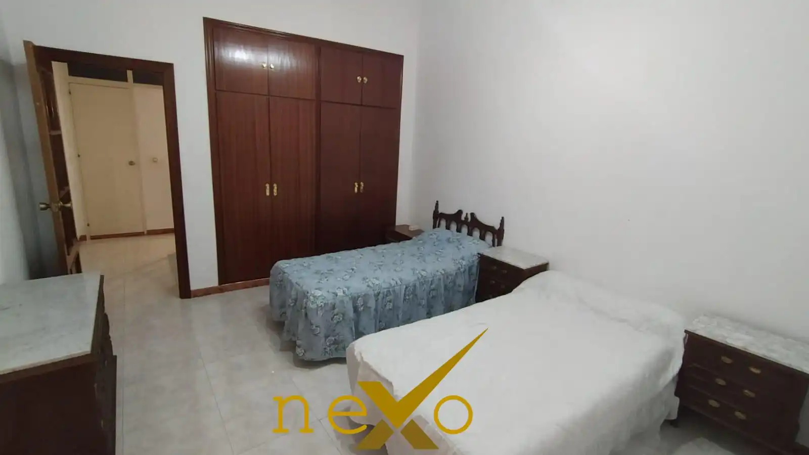 Habitación de Casa o chalet en venta en Carmona con Balcón
