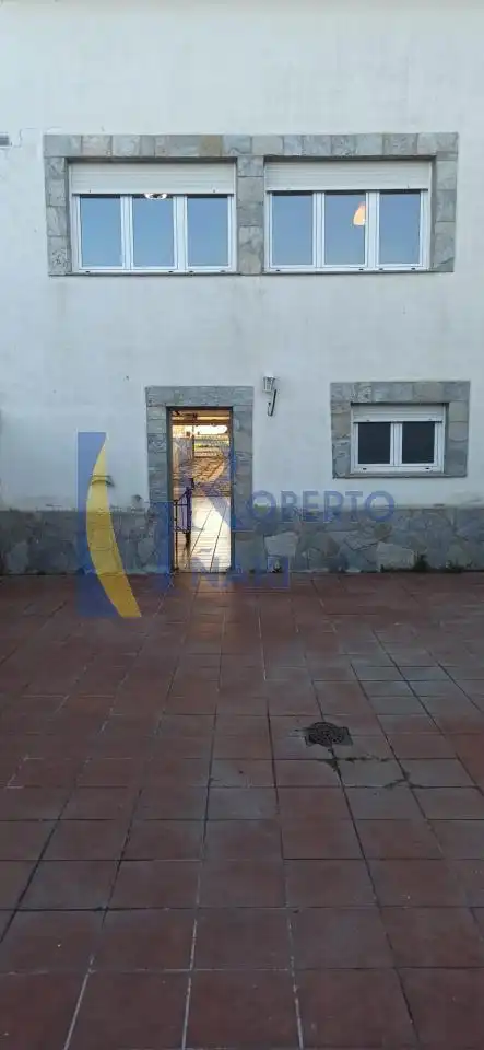 Vista exterior de Casa o chalet en venta en Valderas con Calefacción y Jardín privado