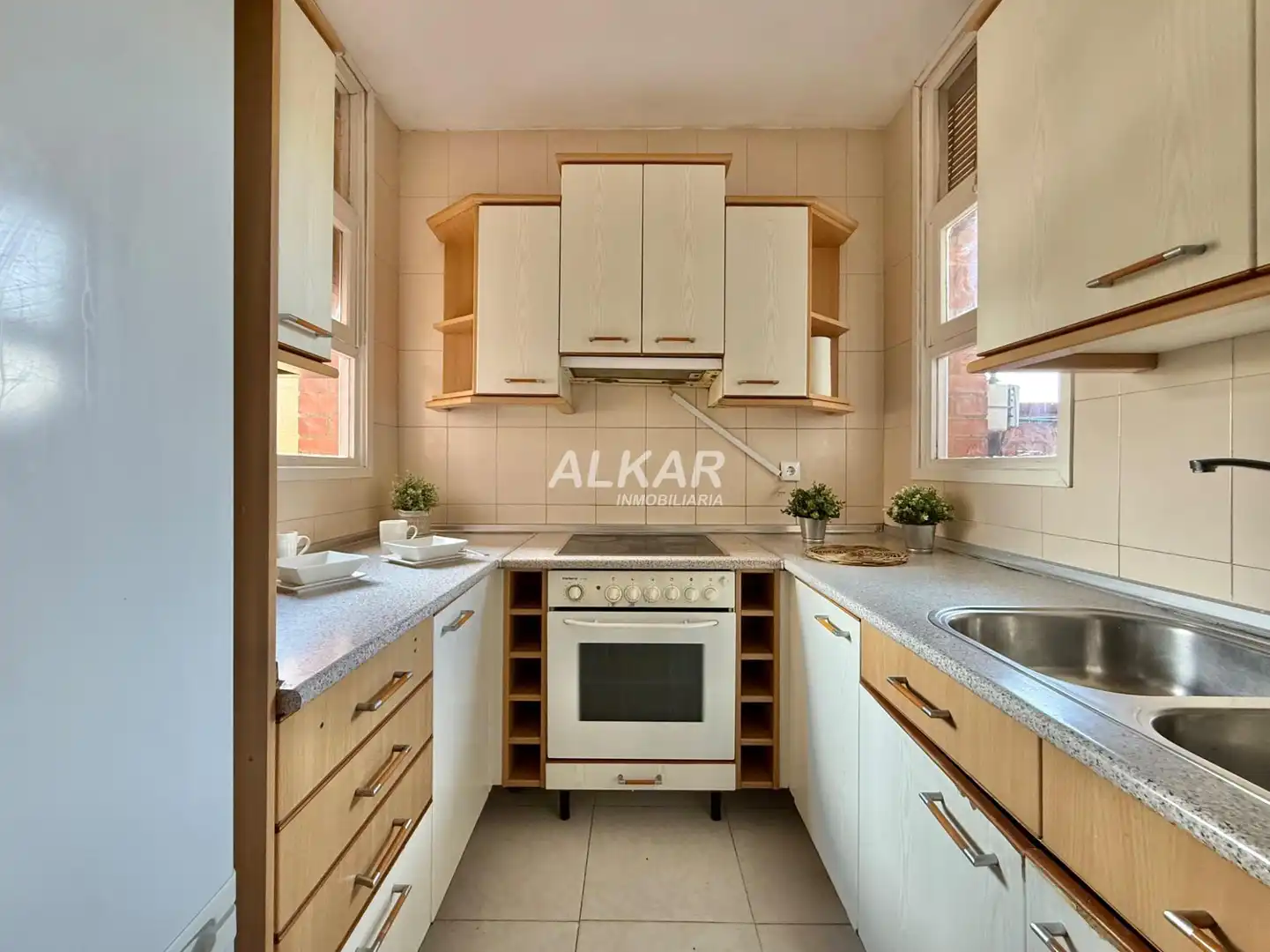 Cocina de Piso en venta en Tudela con Calefacción y Balcón