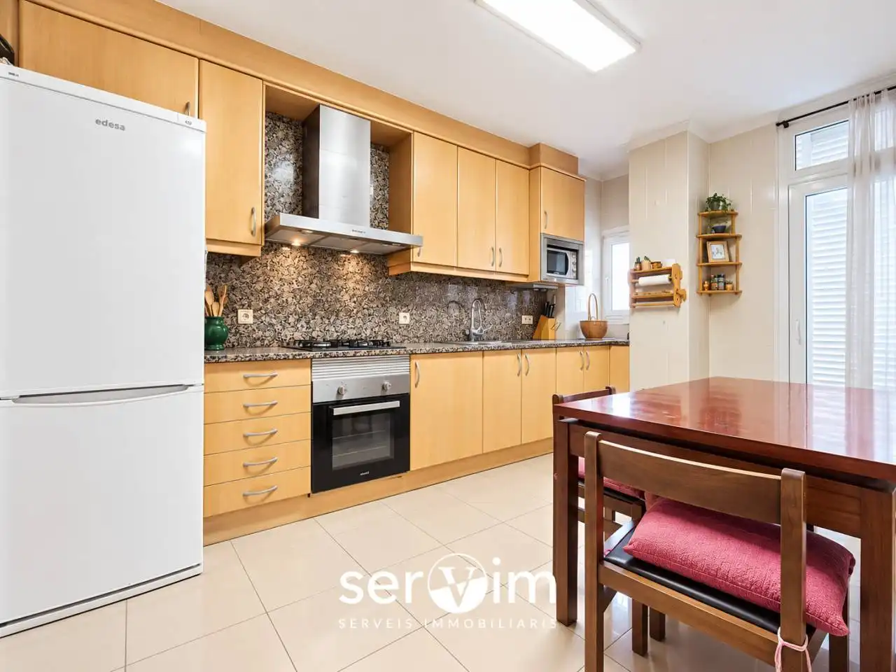 Appartamento con ascensore in vendita a Calle Emili Grahit, imagen 5