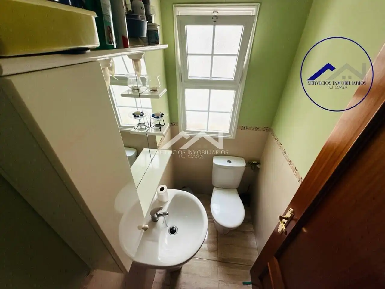Bathroom of Flat for sale in Arafo  with Storage room