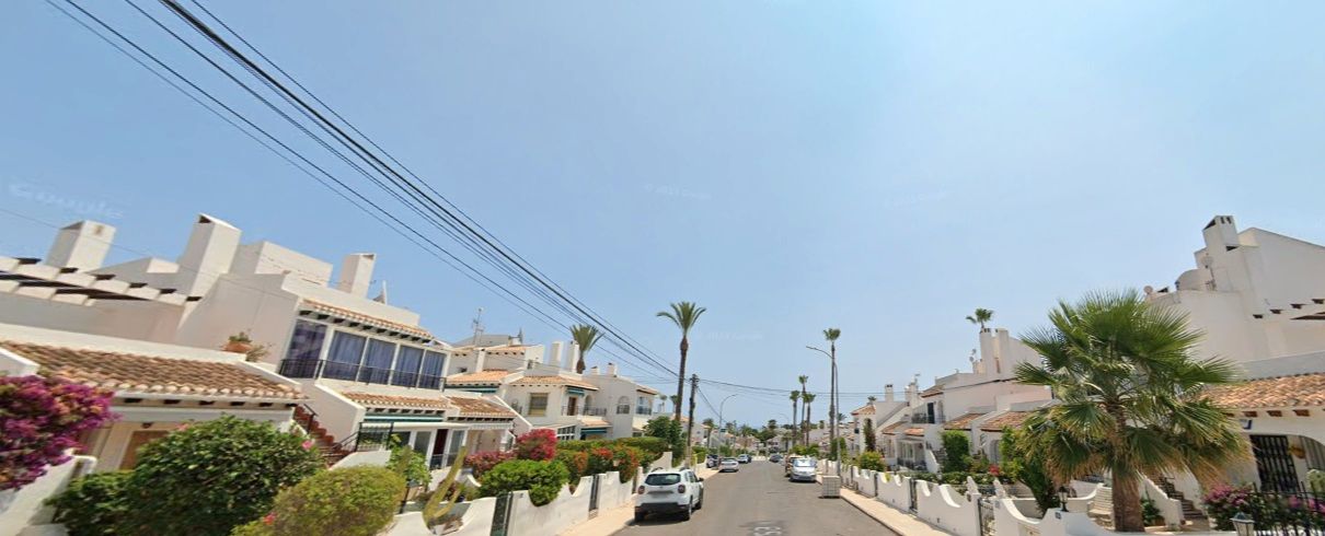 Exterior view of House or chalet for sale in Orihuela  with Furnished