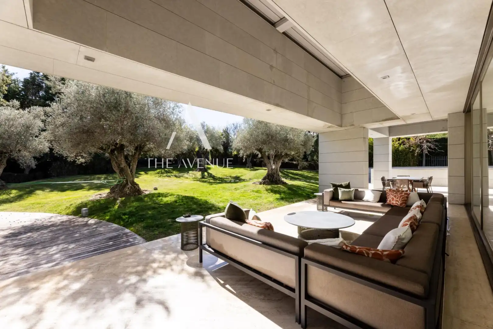 Terrassa de Casa o xalet en venda en Pozuelo de Alarcón amb Aire condicionat, Calefacció i Jardí privat