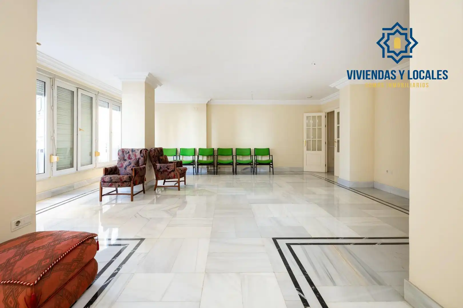 Flat for sale in Granada