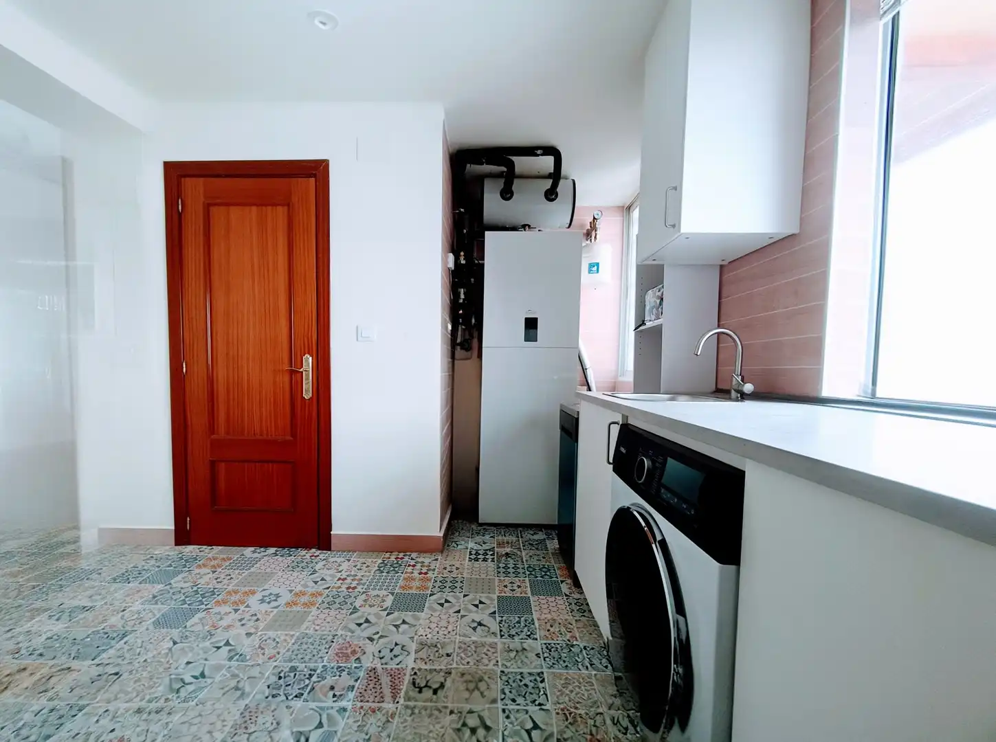Cocina de Piso de alquiler en Madrid con Aire acondicionado, Terraza y Amueblado