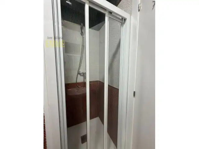 Baño de Piso de alquiler en Málaga con Aire acondicionado, Terraza y Amueblado