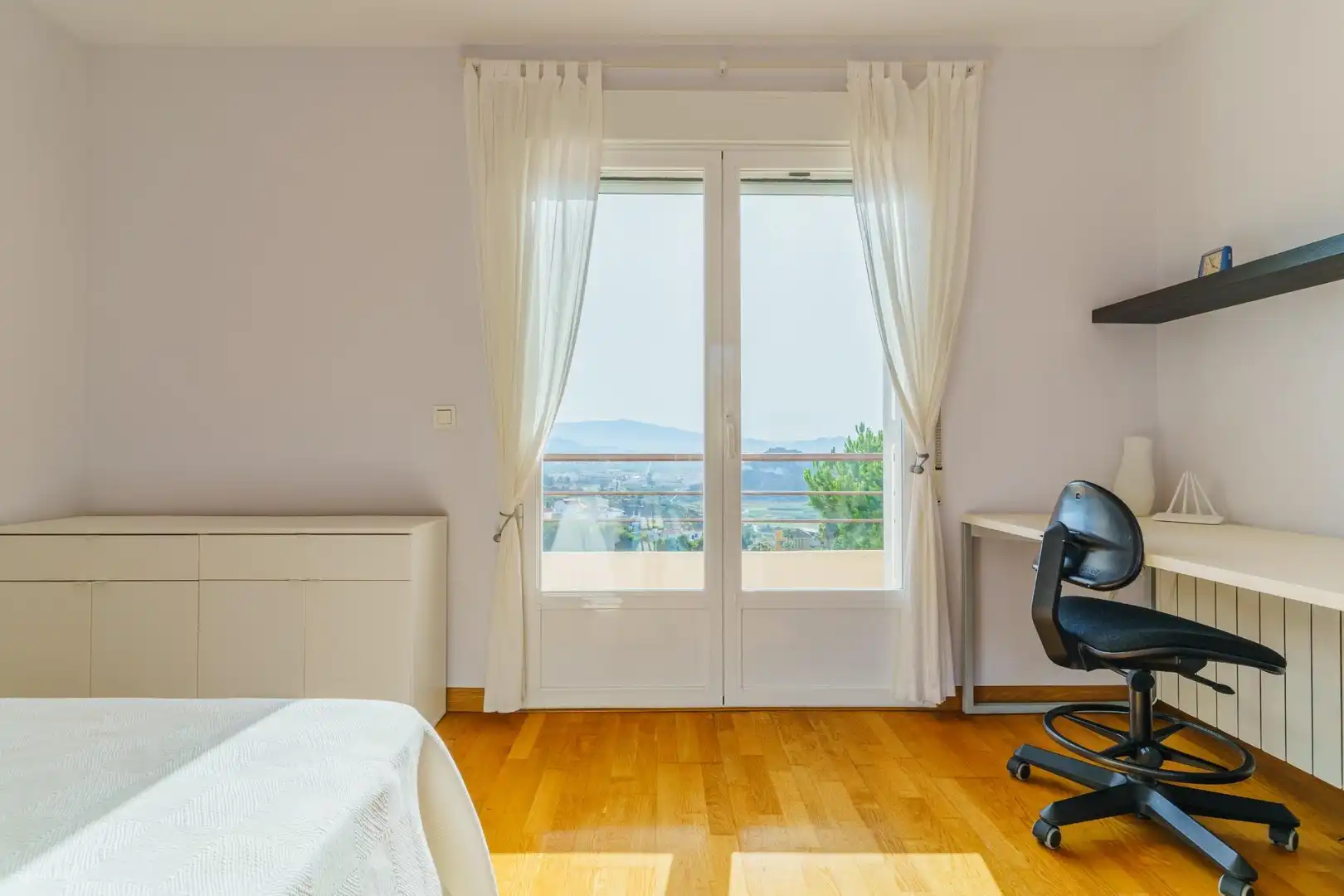 Detached house with terrace for sale in Calle Calle Naranjo, Monte de los Almendros, imagen 32