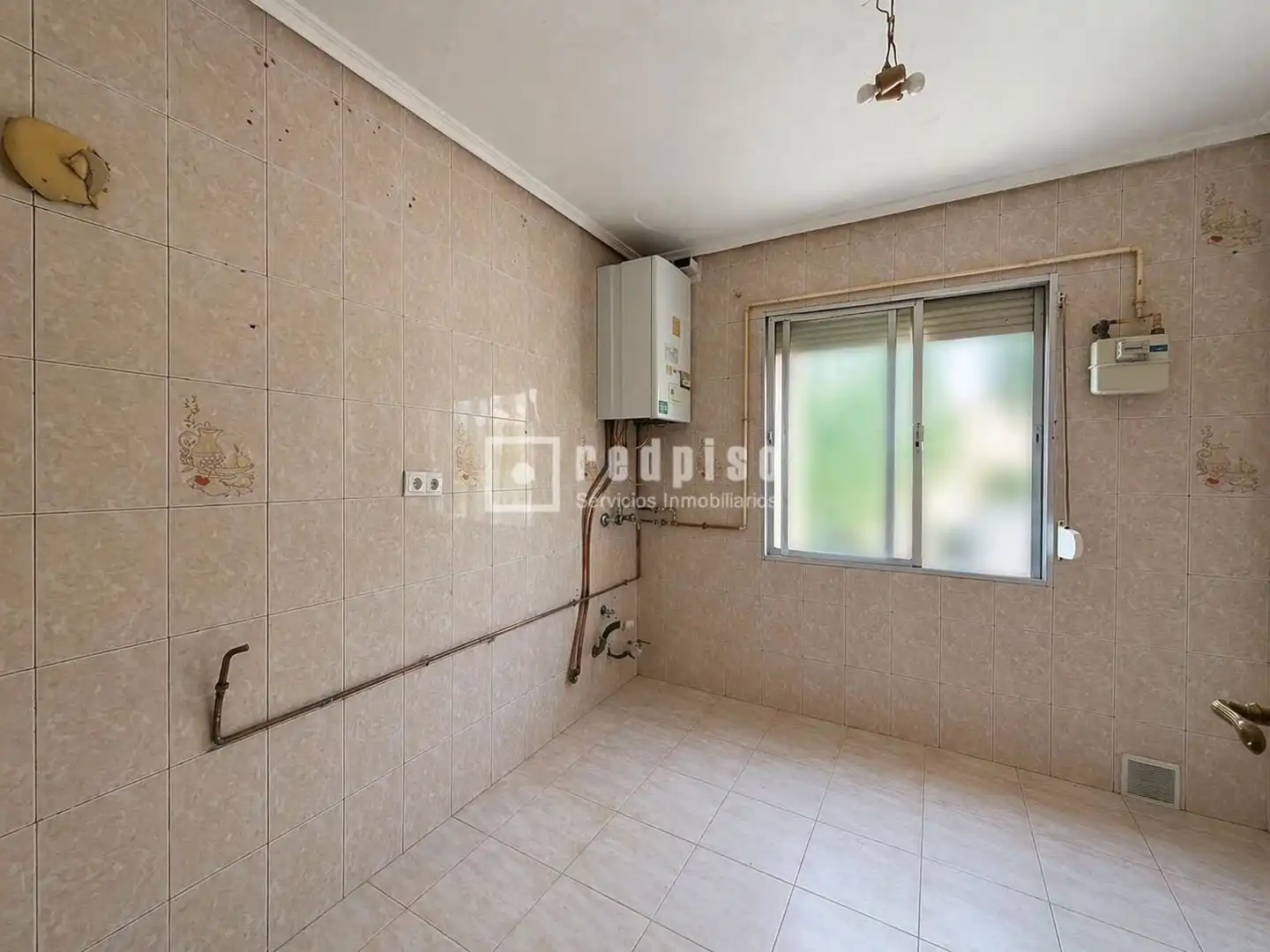 Habitación de Piso en venta en Alcorcón con Calefacción, Parquet y Terraza