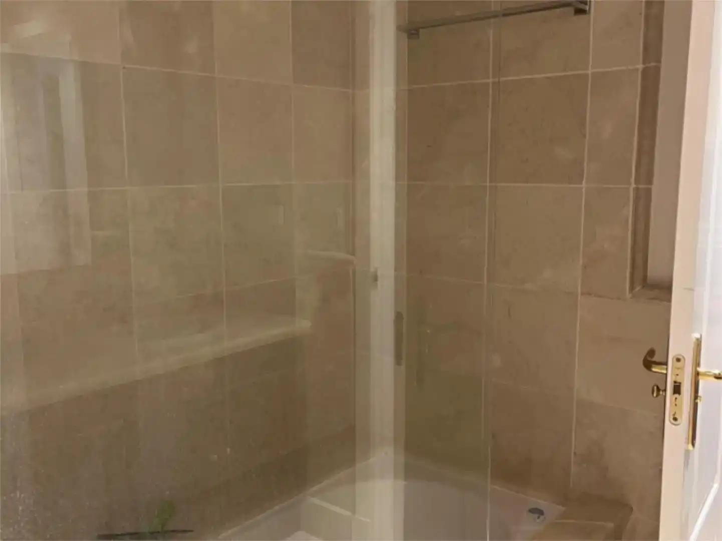Bany de Pis de lloguer en Marbella amb Aire condicionat i Balcó