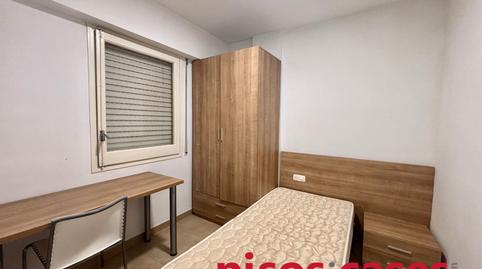 Foto 3 de Pis de lloguer a Carrer Mossèn Josep Gudiol