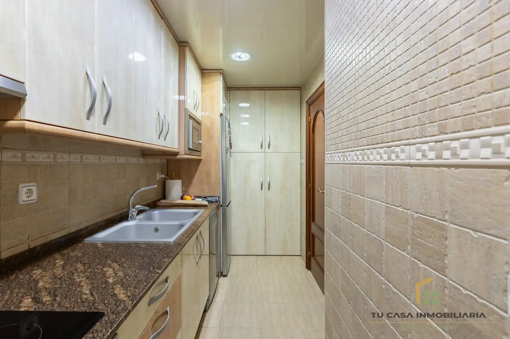 Küche von Wohnung zum Verkauf in Badalona mit Klimaanlage, Heizung und Möbliert