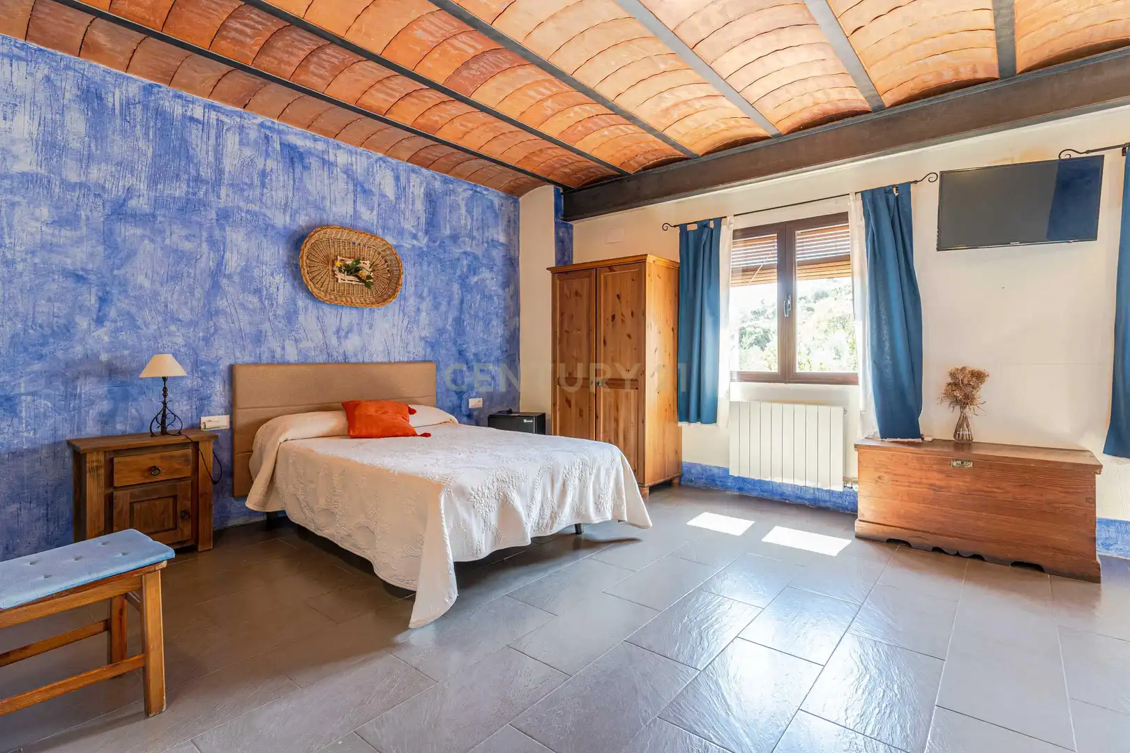 Bedroom of Houses for sale in Pinos Genil  with Air Conditioner, Private garden and Furnished
