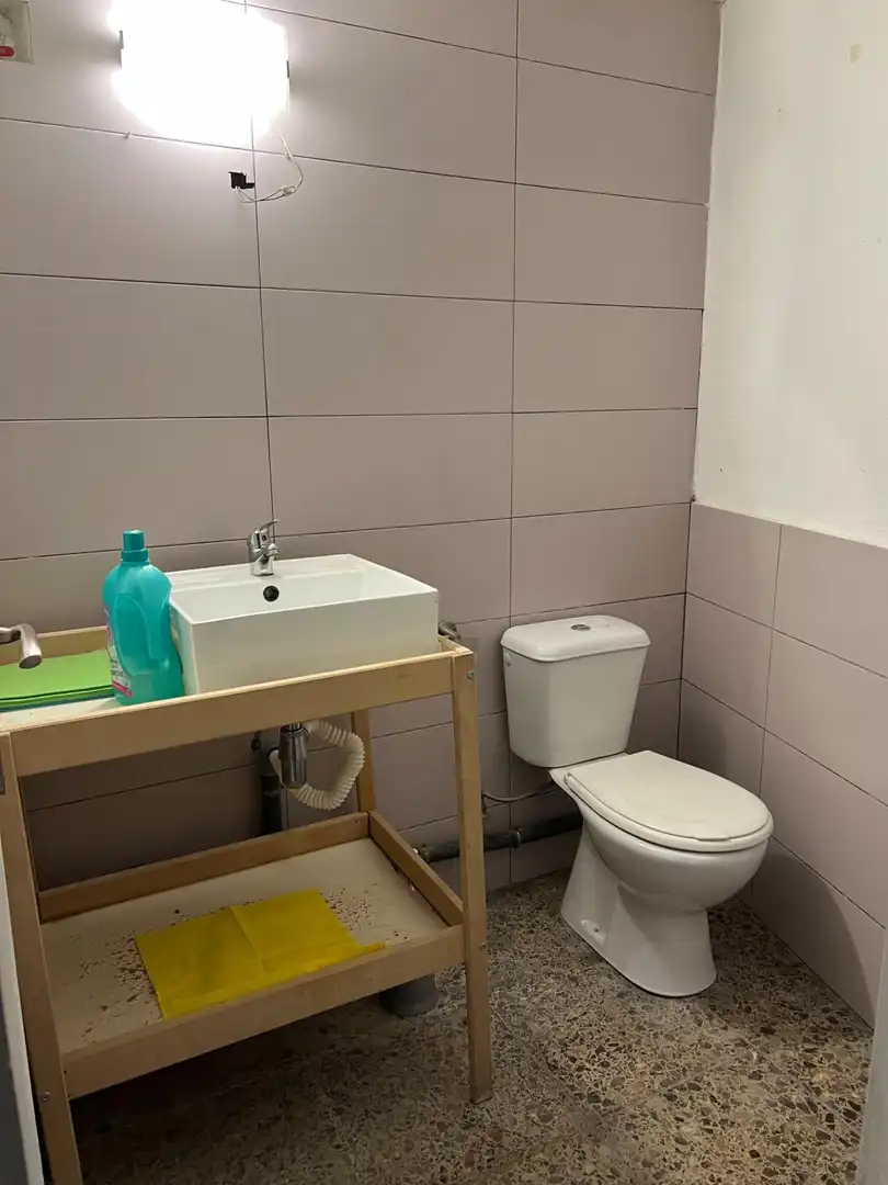 Local commercial à louer à Centre - Eixample – Can Llobet, imagen 4