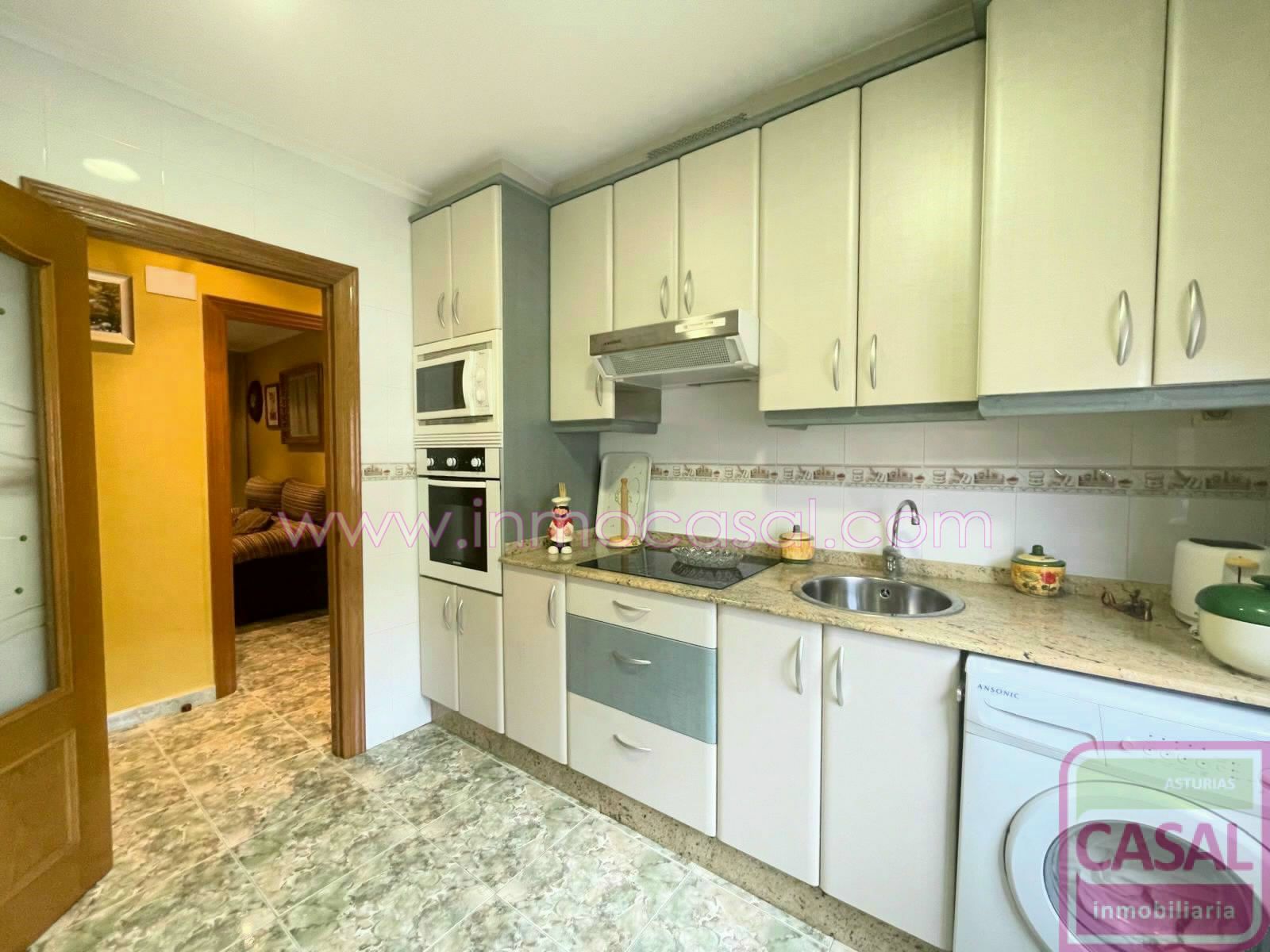 Kitchen of Flat for sale in Mieres (Asturias)  with Heating, Storage room and Furnished