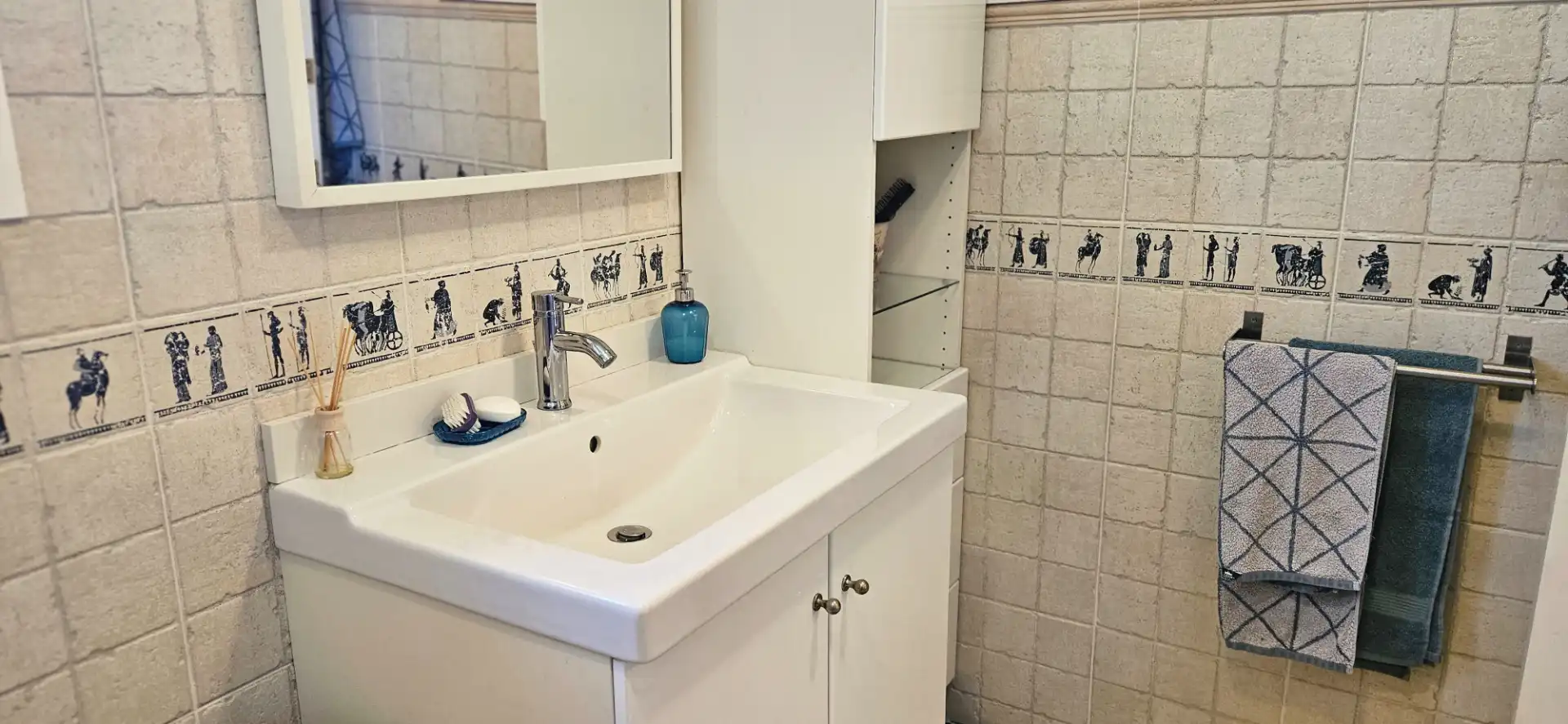 Bathroom of Country homes for sale in El Catllar   with Air Conditioner, Heating and Private garden