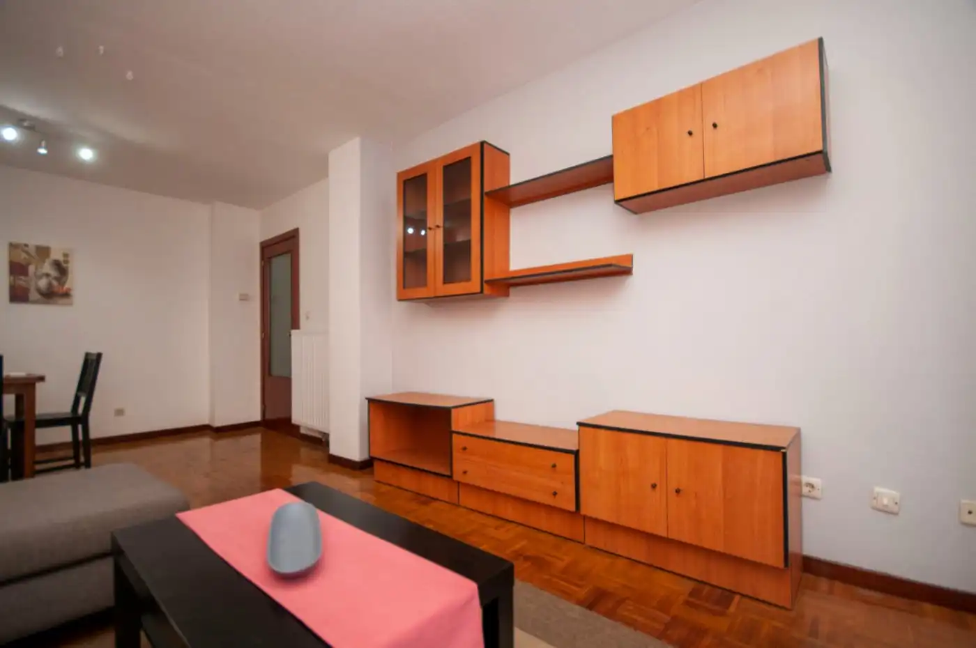 Sala d'estar de Pis en venda en Rivas-Vaciamadrid amb Calefacció, Parquet i Terrassa