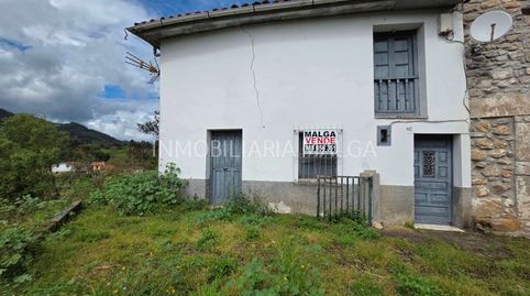 Foto 3 de Casa o chalet en venta en Barrio el Cuetu, 31, Colunga, Asturias